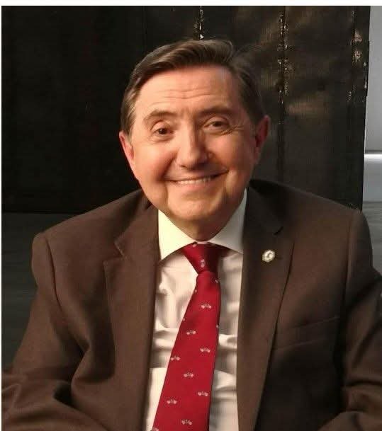 JOSEMARIA51220's tweet photo. Al bello Federico el bello ( valga la  repugnancia )  le gusta meterse con el físico de los adversarios . https://t.co/GvJPNAgzoJ