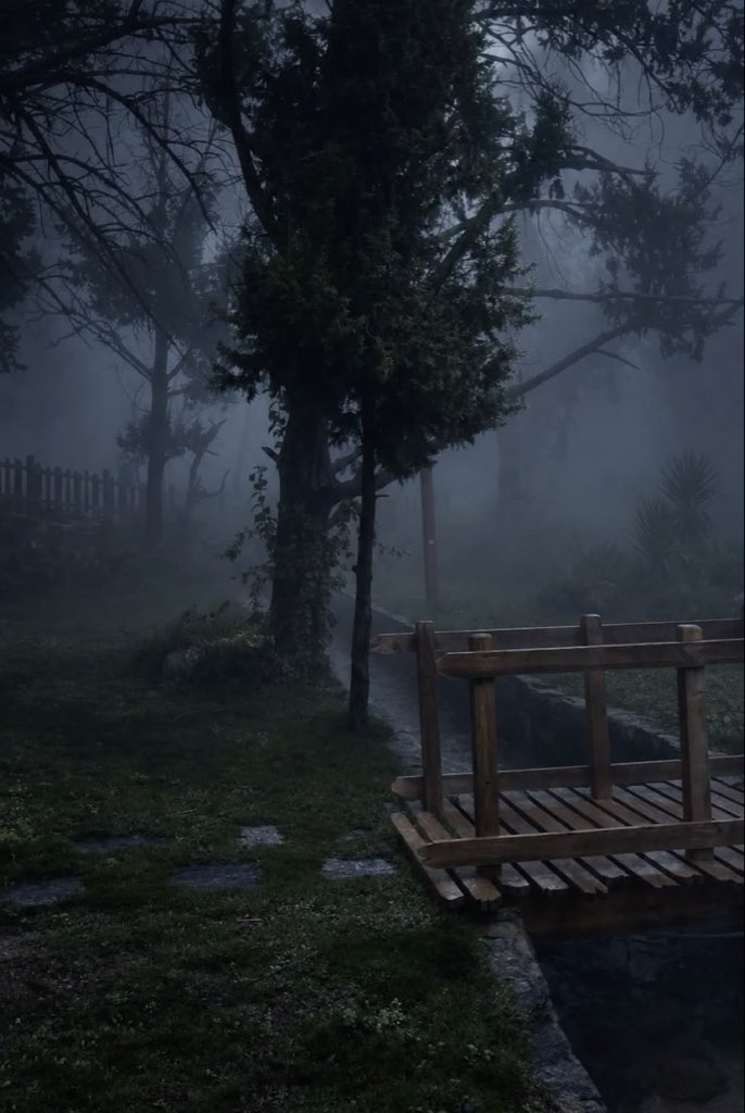 gloomyvisuaIs's tweet photo. gloomy evening. https://t.co/qLPHoyeOjJ