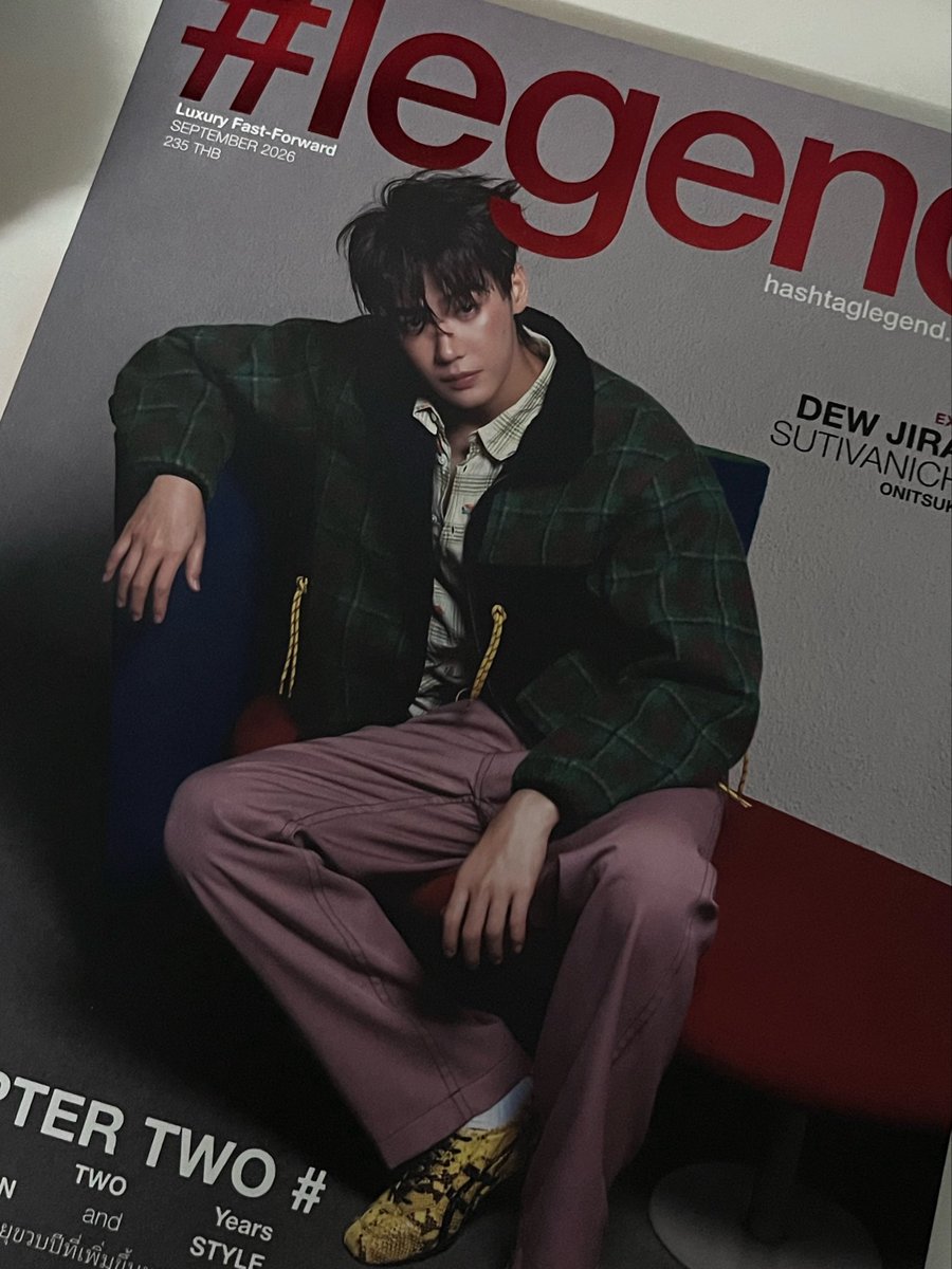 rabbitriren's tweet photo. นิตยสาร legend กับ คุณจิรวรรตน์ 🤚🏻

#legend_THxDewJirawat
( @dew_jsu #dew_jsu 🤎 ) https://t.co/xbOEeRFVL3