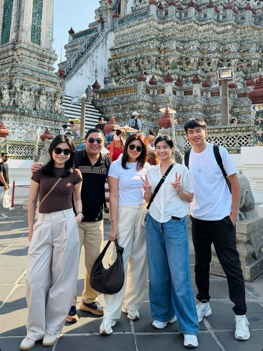 jacquelyncho22a's tweet photo. di Thailand https://t.co/jd9s4Fx0Iz