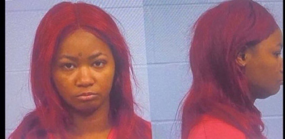 Josephbinjocho1's tweet photo. Yall want us to be mad at this ugly ass ho thinking whiteboys have some type of “win” and that this uglass, fake ass, weave-wearing ape is some type pf prize; but thing of it is, black men dont give two shits about this ugly broad like yall cry about white women with bm, ape https://t.co/yxCi4uu0fl