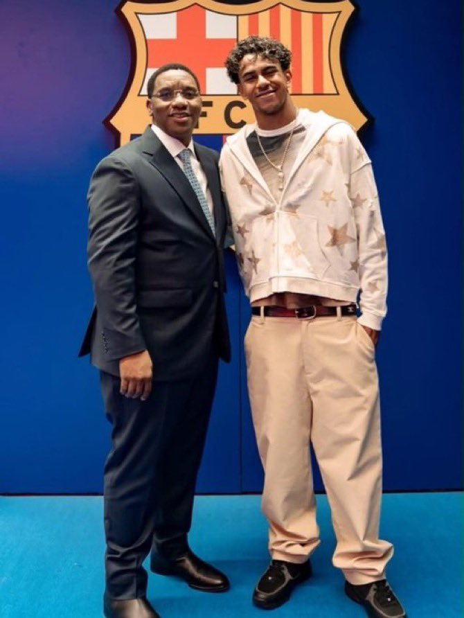NoPartialRights's tweet photo. 🚨 BARCELONA SMILES WITH PAUL MAKONDA WHILE TANZANIA STILL CANNOT BURY ITS DEAD

It is a shocking disregard for human dignity that @FCBarcelona would pose with Paul Makonda, a senior official in President Samia Suluhu Hassan’s government, while Tanzanian families are still searching for the bodies of people killed and disappeared under that same state. 

Samia first took power in 2021 after the death of John Magufuli, without a presidential contest of her own.

The October 2025 election that returned her with a declared 98 percent of the vote was held after leading opposition candidates were jailed or barred. @amnesty has said her government dashed hopes of reform and instead intensified assaults, arbitrary arrests, extrajudicial killings and enforced disappearances, with nobody held accountable. Makonda is not a distant guest. He is a minister of that regime.

@amnesty and @hrw documented how security forces used unnecessary and disproportionate force, including lethal force, to crush protests after those polls: live ammunition fired at people who posed no imminent threat, tear gas pumped into homes, the wounded denied care, and bodies collected from mortuaries and taken to unknown places. 

A government-appointed commission later recorded at least 518 deaths of unnatural causes, many from gunshot wounds. @UN experts spoke of hundreds of extrajudicial killings and families forced to sign false statements merely to recover remains. 

Relatives told @amnesty they searched morgue after morgue and found nothing. One family, unable to recover a body, buried clothes and a photograph. 

That is the climate of fear in which Makonda now smiles for Barcelona’s cameras.

This is the same Paul Makonda the United States @StateDept publicly designated in 2020 for involvement in gross violations of human rights, the flagrant denial of the right to life, liberty, or the security of persons and for targeting marginalized people, including through his 2018 campaign to name and hunt LGBTQI+ Tanzanians. 

Human Rights Watch @hrw and @amnesty condemned that incitement then. The record has not been erased. 

Barcelona’s welcome does not investigate disappearances. It does not return the missing. It does not let families bury their dead. 

It whitewashes a man and a government accused of treating human lives as disposable.

@FCBarcelona, @LamineYamal and every player used as decoration in this visit, including Rodri and Jesús, you were not obliged to become a backdrop for impunity. 

A club that claims values cannot pose with an official of a government under which hundreds were killed, critics vanished, and bodies were removed from hospitals while loved ones waited. 

Shame on this whitewash. The right to life is not a branding exercise. Withdraw the courtesy. Stop lending the shirt of Barcelona to men whose government has left Tanzania’s dead unburied and its disappeared unnamed.