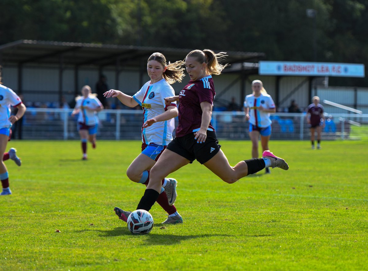 LJPphotos's tweet photo. Badshot Lea FC Women V @FarnhamTownWFC 
FT 1-9
FA Cup🏆 📸⚽️
Part 1 https://t.co/URY8mpFwHz