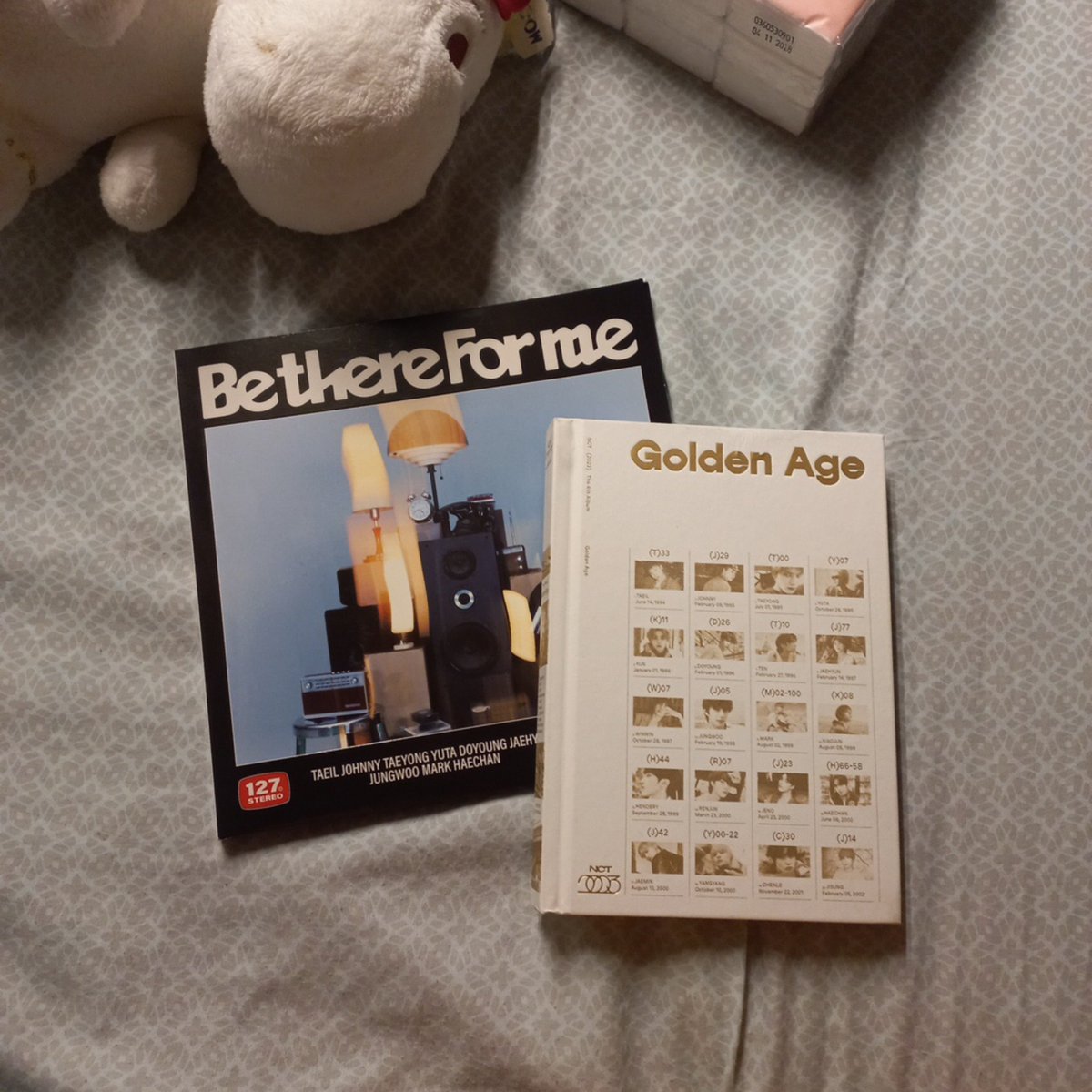jinkisuhperior's tweet photo. thank you po for the free albums @thetitakart !! https://t.co/eQA9gIPKRC