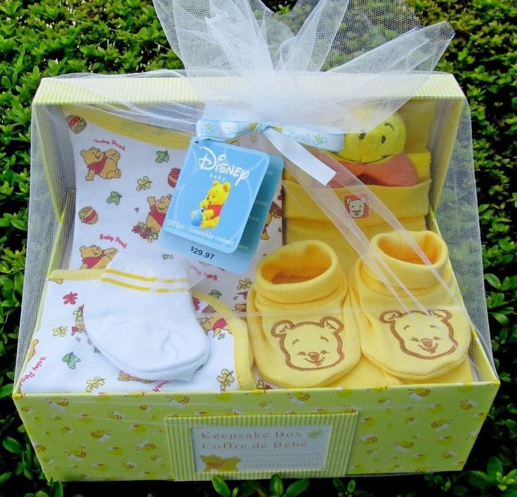 giovannieps_'s tweet photo. Con mi noviecito, elegimos regalitos para los bebés, estamos felices de poder venir a esta celebración #BabySTeddy 🧸 a mis dos amiguitos que adoro, felicidades y emocionado por saber que son sus bebés 💕 https://t.co/teZVnYi93n