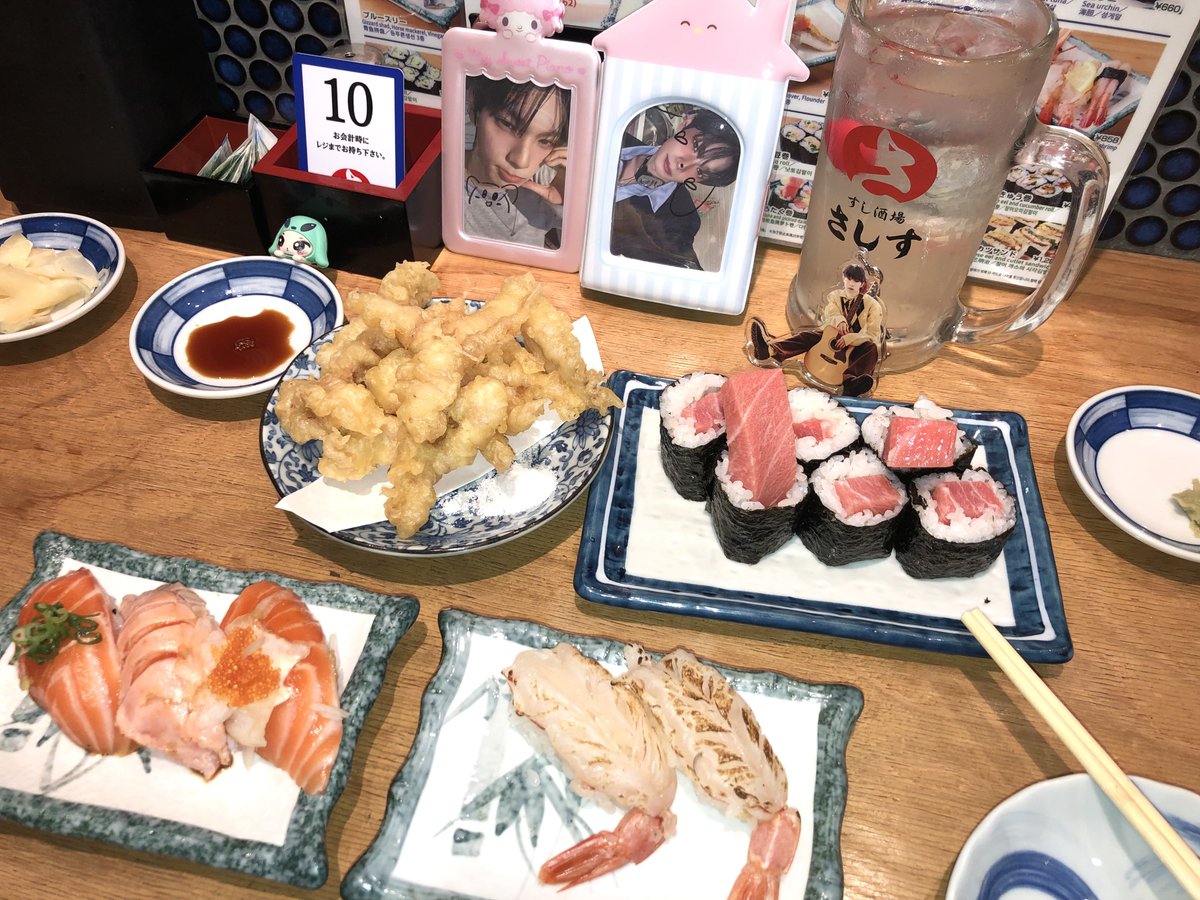 manduxjjinbbang's tweet photo. 🍣🧑‍🩰🧑‍🩰 https://t.co/wXCnBB4kCB