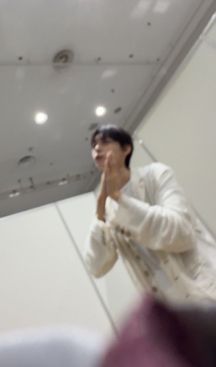 manduxjjinbbang's tweet photo. 🍣🧑‍🩰🧑‍🩰 https://t.co/wXCnBB4kCB