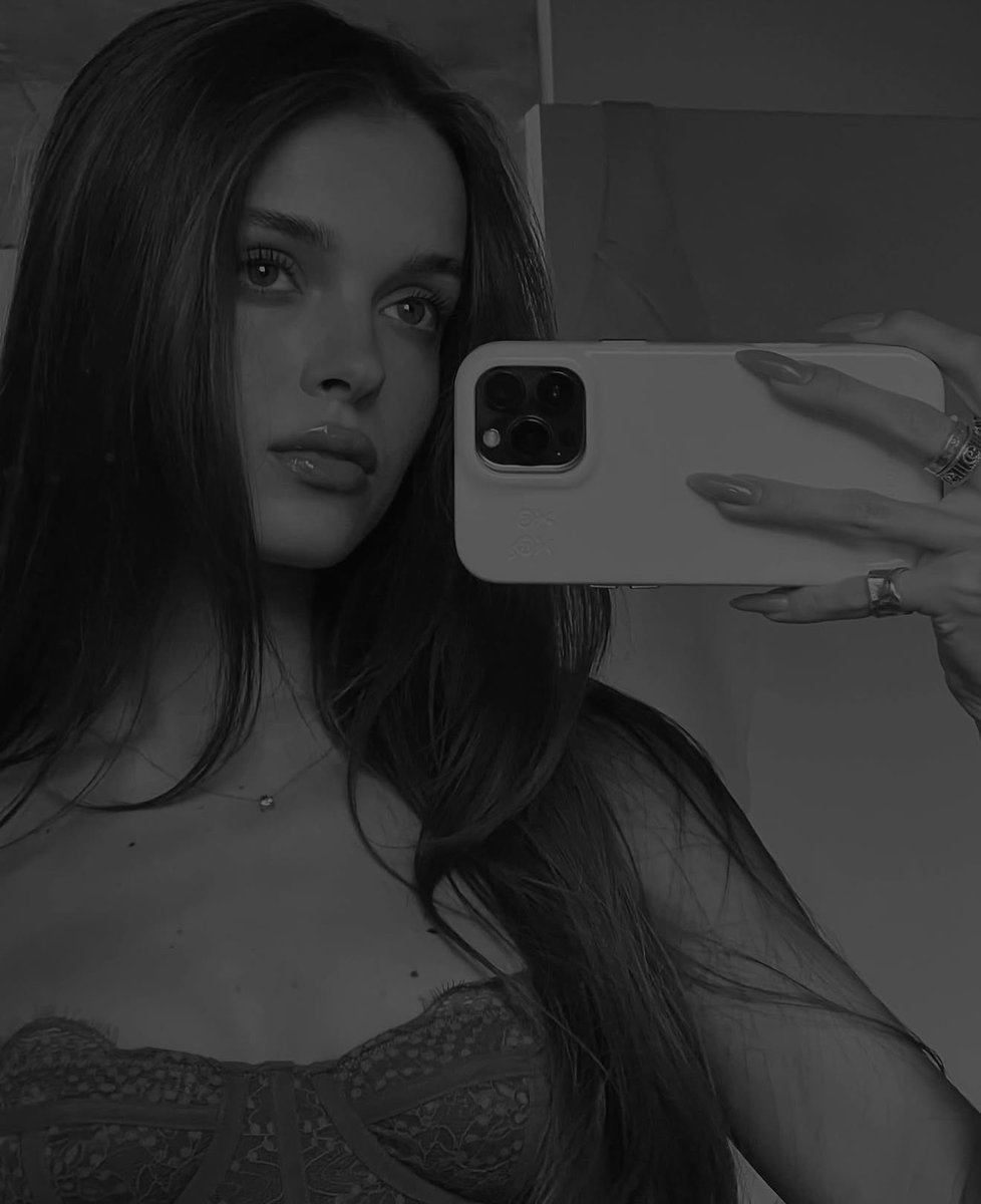 ziarothx_'s tweet photo. ⠀⠀⠀⠀⠀

                      ⠀•           ✧˖°       oᥒ mყ ᥕᥲყ homᥱ 👼
                                                           #dlaphoto https://t.co/hLE2B6PFny