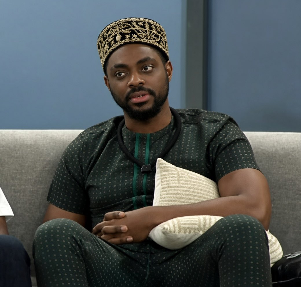 Ricky_jumbo's tweet photo. Top 10 and not number 10!!!! 

Portharcourt first son is here to stay!!! 

NO LEAVE NO TRANSFER!!!!!! 

Odogwu Risky Gang THANK YOU 🙌
#BBNaija #RickyJumbo https://t.co/21VrWOzWVW