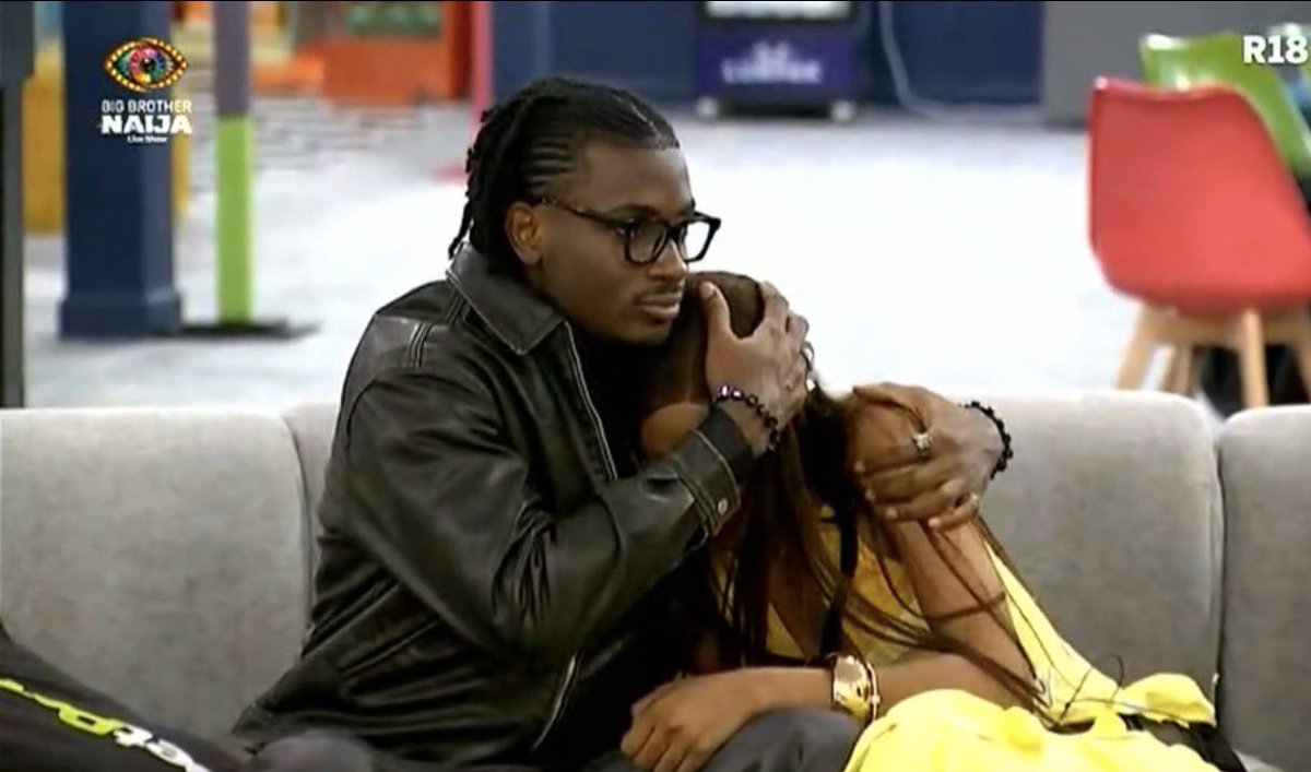 Amchizzy's tweet photo. Ebuka leave my Keivo alone o 🤣🤣🤣🤣🤣🤣🤣🤣🤣🤣🤣

Lock in Fire 🤣🤣🤣🤣🤣🤣🤣

Keivo is single and having fun 😁 #bbnaija https://t.co/jZu1pxymc3