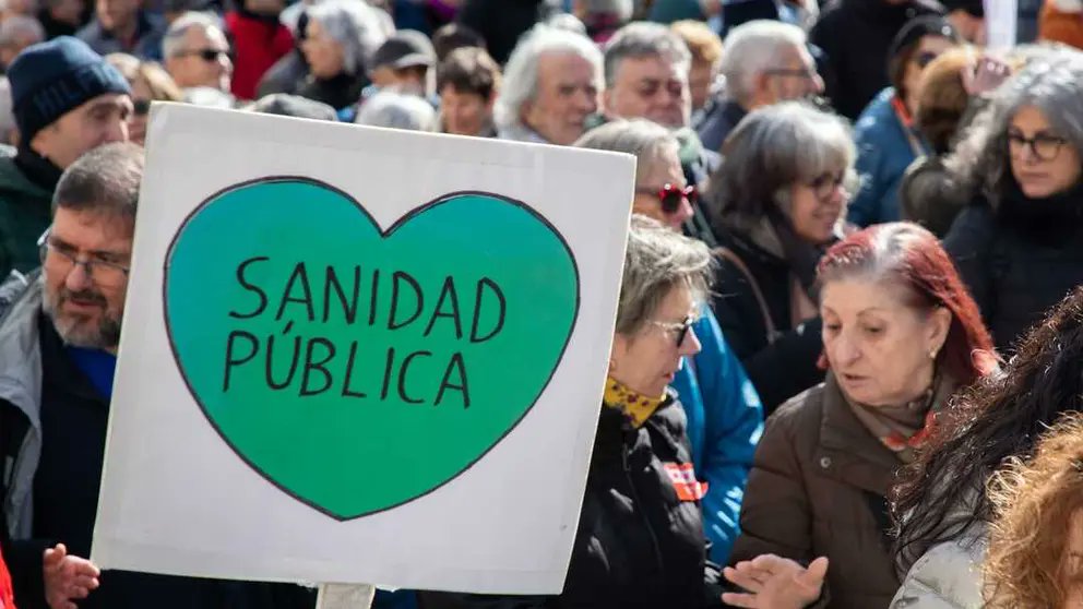luisaonac's tweet photo. La ley !5/97 de Sanidad introduce el marco legal que permite desarrollar la  financiación pública con gestión y administración privada. https://t.co/YPCMBbPmqx