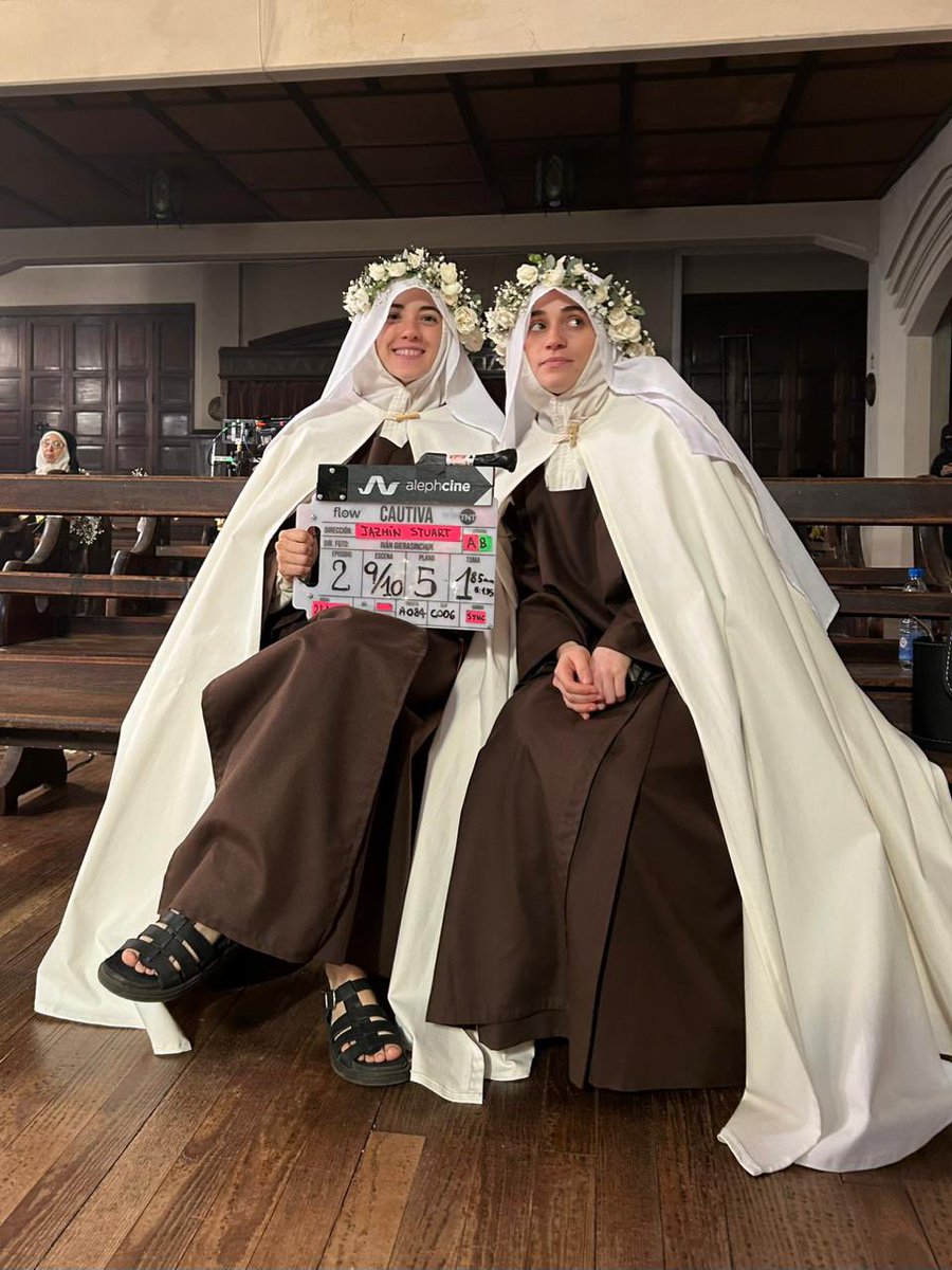 caro_kopelioff's tweet photo. Estrenamos CAUTIVA!!!! Serie completa en @Flow_ar y en @HBO pueden verla tmbbbb un capitol x semana https://t.co/VW9XbH0olE