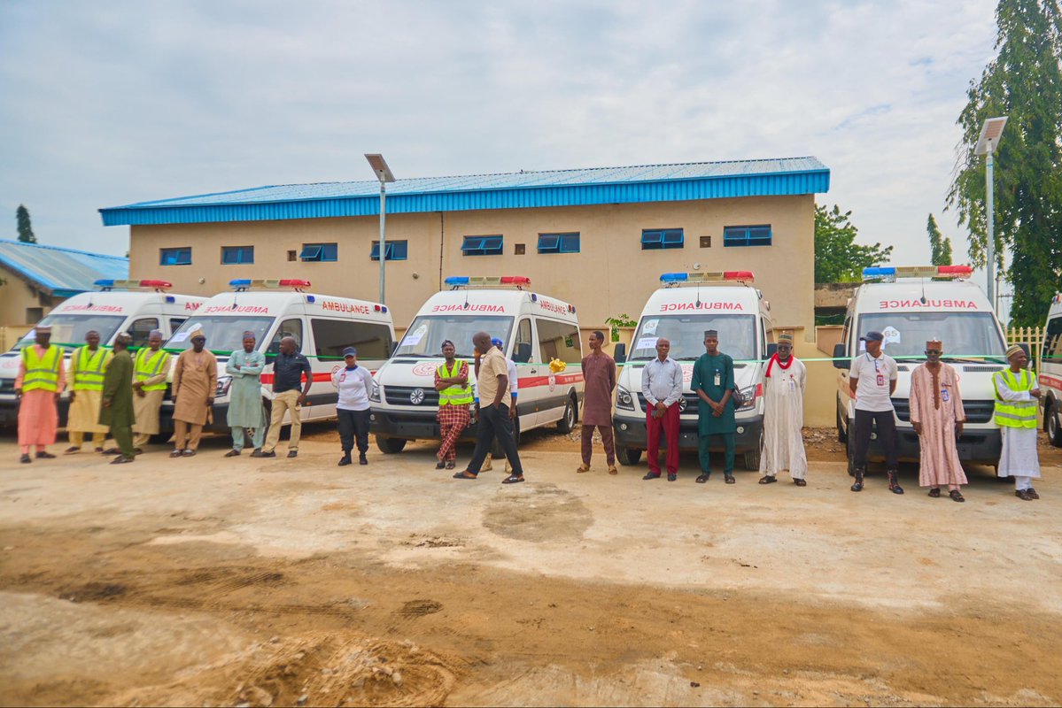 Fmohnigeria's tweet photo. Media Brief
FG Continues NEMSAS Rollout, Strengthens Emergency Care and Hospital Infrastructure in Bauchi
Bauchi, Nigeria|September 2026

The Federal Government has continued the nationwide rollout of the National Emergency Medical Services and Ambulance System (NEMSAS) with the deployment of new ambulances to selected health facilities in Bauchi State, alongside the unveiling of a Compressed Natural Gas (CNG) facility at the Abubakar Tafawa Balewa University Teaching Hospital (ATBUTH).

The interventions, unveiled by the Coordinating Minister of Health and Social Welfare, Prof. Muhammad Ali Pate, are part of the implementation of the Renewed Hope Agenda of President Bola Ahmed Tinubu, through the Nigeria Health Sector Renewal Investment Initiative (NHSRII), particularly Pillar 4, which focuses on improving the health security of the nation.

The NEMSAS ambulances will strengthen emergency referrals across selected facilities, including Toro General Hospital, Gamawa Hospital, Federal Medical Centre, Misau, ATBUTH and the Fistula Centre in Ningi. The Bauchi deployment builds on the Federal Government’s continuing rollout of NEMSAS across the country, following recent deployments in Plateau and Ogun States.

Speaking at the event, Prof. Pate said timely access to emergency care is essential to saving lives, particularly in communities where distance and inadequate referral capacity can delay life-saving care. He urged beneficiary institutions to ensure the ambulances are properly utilised, maintained and integrated into referral pathways.

The Minister also highlighted the Federal Government’s broader investments in Bauchi’s health system, including the ongoing expansion of ATBUTH, the Federal Medical Centre in Misau, the North-East Vesicovaginal Fistula Centre in Ningi and the revitalisation of more than 100 primary healthcare centres through federal-state collaboration. Earlier in 2026, the Federal Government deployed approximately ₦10 billion worth of medical equipment, medicines, ambulances and maternity kits to health facilities across the state.

At ATBUTH, the newly unveiled CNG facility, aimed at improving the efficiency and sustainability of energy use within the hospital, forms part of efforts to strengthen the infrastructure that supports hospital operations. The ongoing expansion of the teaching hospital is expected to increase capacity for tertiary and specialised services. The Federal Government is also investing in advanced diagnostics and cancer care to bring specialised services closer to citizens and reduce the need for patients to travel outside the state for essential care.

Prof. Pate said the investments demonstrate the administration’s focus on translating policy commitments into practical improvements in the health system. He added that the Federal Government would continue to work with the Bauchi State Government, health institutions and other stakeholders to ensure that investments in emergency care, infrastructure and specialised services translate into improved access and better health outcomes for the people of Bauchi State.

The Federal Ministry of Health and Social Welfare remains committed to its mandate to save lives, reduce both physical and financial pain, and produce health for all Nigerians.