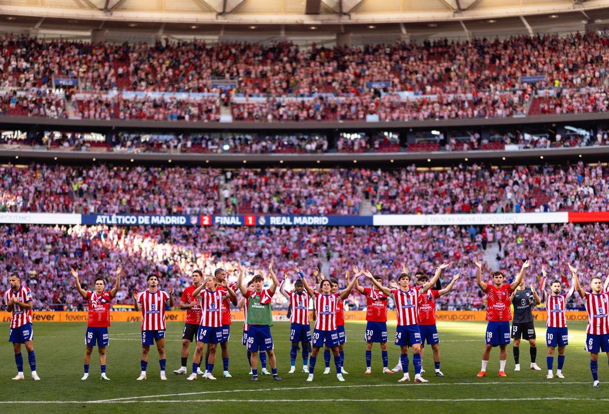 Atleti's tweet photo. Feliz semana a todos los atléticos 😁 https://t.co/15a6zC58Uv