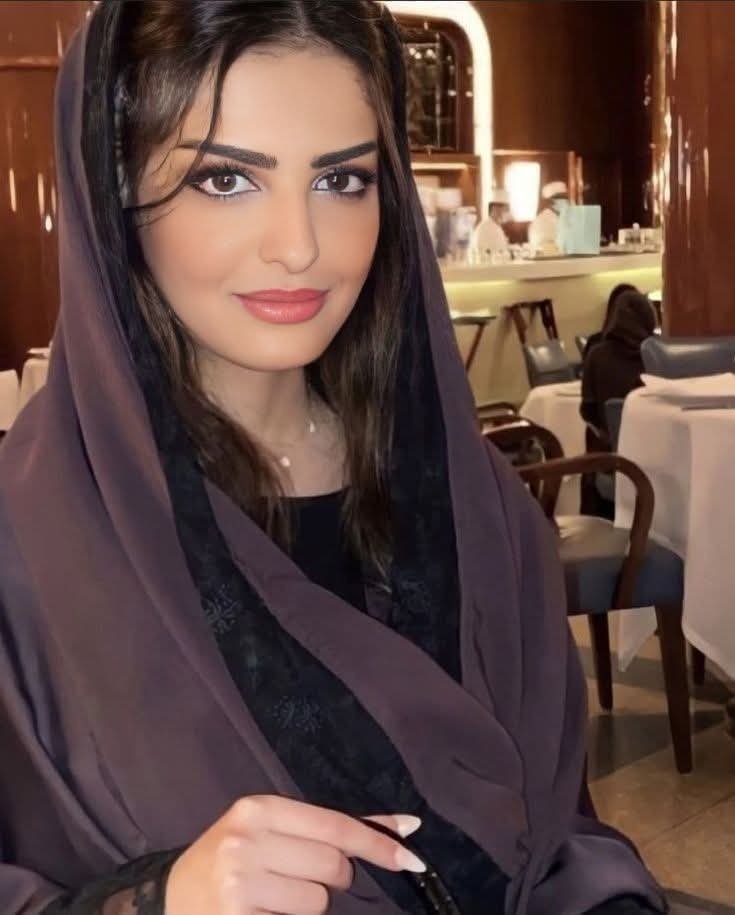 7pb0w's tweet photo. زواج مسيار من #الرياض

مطلقه بدون اطفال عمري40سنه وزني71 طولي166بيضاء موظفه حكومي عندي سكن خاص اقبل الزواج بدون شروط لاني ابي الستر والعفاف طولي وزني متناسق وجهي حلو ابحث عن الرجل المناسب حنونة وراقيه جاده جدا ولا أحب اضيع وقتي طيبه انيقه مثقه بصيطه وحب البصاطه والوناسه https://t.co/U2jWJ6JF24