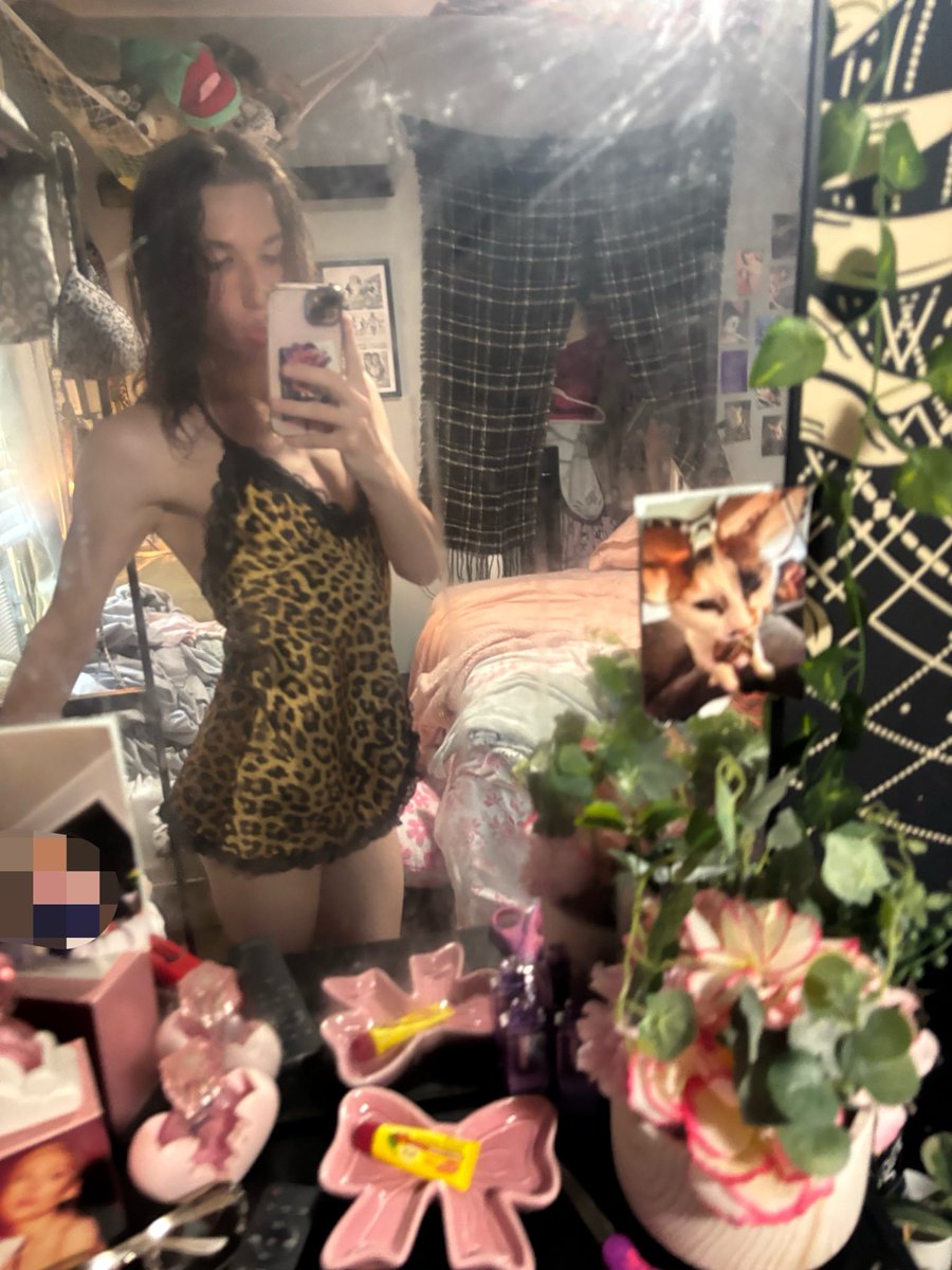 xxtatie's tweet photo. 🫧🫖 https://t.co/UUHPQ5Mi0B