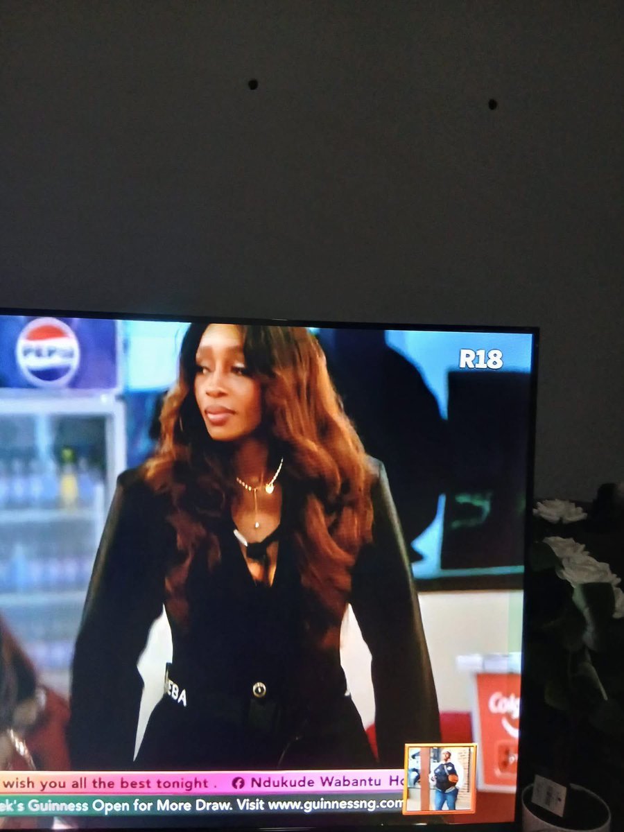 BlowYourOwn6's tweet photo. Congratulations my queen 🥳🔥❤️week 9 in it, they keep on undermining and underestimating shebangs yet week in and out we keep showing them that you are worth our votes 🙏🏾❤️❤️❤️📌📌📌  

SUNDAY PRAYERS FOR SHEBA 
SHEBA GAMDE TO THE FINALE

#SHEBAX160M
#ShebaGamde
#BBNaija https://t.co/YmOrEP7LSE