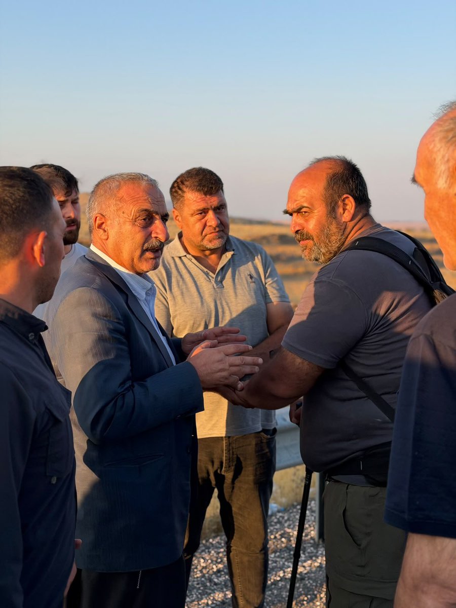 zeynepargun65's tweet photo. Narin’in hakkı, adaletin sesi için…

Arif Abi, kızının hakkını aramak ve adaletin yerini bulması için yürüyor.

Biz de bu haklı mücadelesinde sonuna kadar yanında olacağız koca yürekli abim.

Bu mücadelede yalnız değilsin. Sonuna kadar destekçiniz olacağız. 

Narin için adalet, Arif Abi için dayanışma.

#narinveailesiiçinadalet #nariniçinadaletyolu