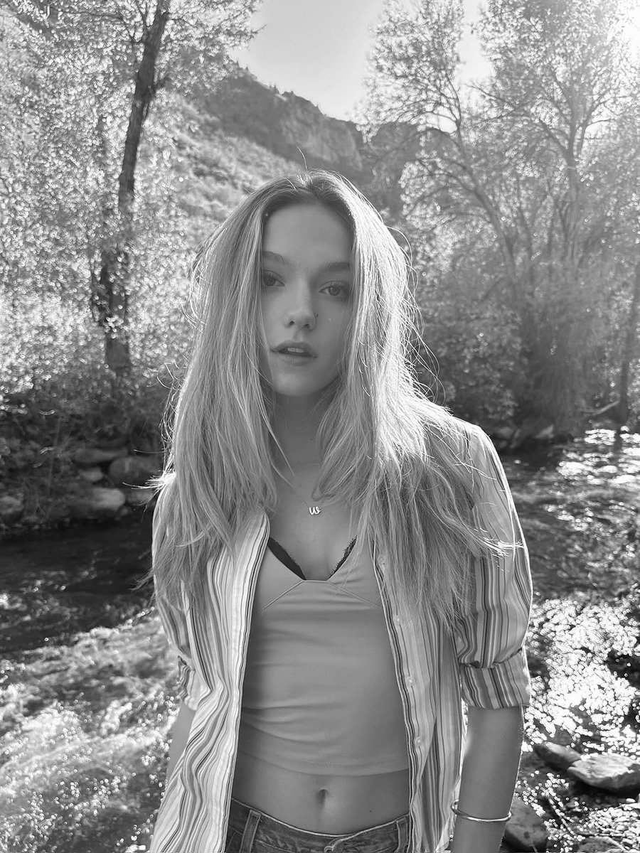jaydenbartez3ju's tweet photo. 🍂🌞 https://t.co/1MlBT3IY7Y