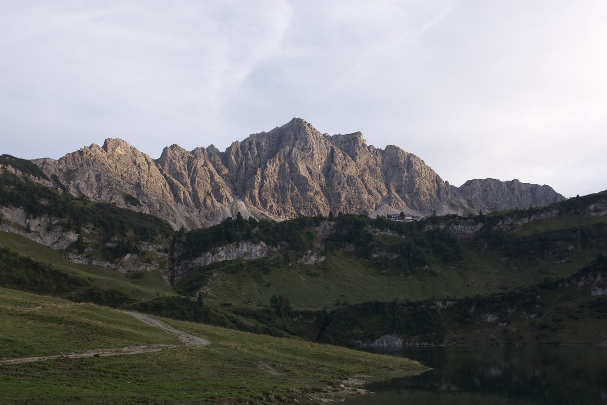 AltayliEmir's tweet photo. 🇦🇹Austria Tirol - Schrecksee &amp; Mountains

10 hour and 23,33km hike https://t.co/jyfwBveOxC