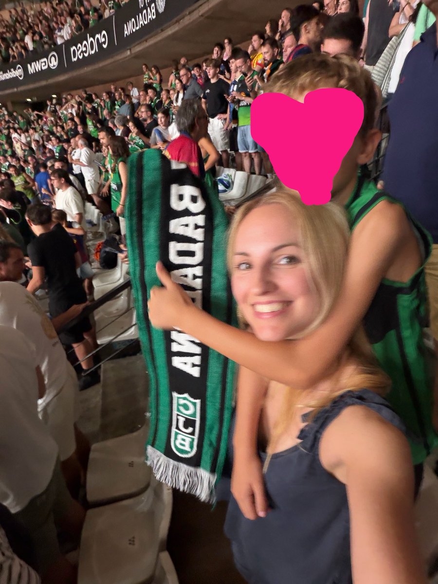 AidaLlaurado's tweet photo. 💚🖤 Visca la #Penya! i visca #Badalona! 

🏆 Hem guanyat la Supercopa 2026-27 i amb avantatge durant tot el partit! 

🙌 Gran equip! Ens espera una gran temporada @Penya1930 🏀

🙋‍♀️ Felicitats cracks 👏 https://t.co/skITJF3vvk