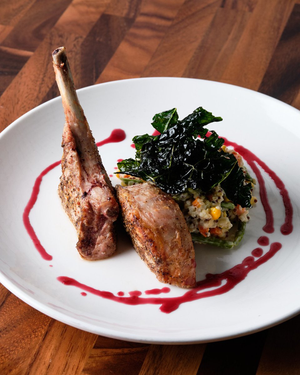 MarlowsTavern's tweet photo. Dinner plans deserve a little bourbon. 🥃 

Our Center Cut Pork Chop is grilled with Montreal spice and served with quinoa vegetable “risotto,” red wine reduction and crispy kale.

That’s Barrel &amp; Bone. https://t.co/pWClZRsOdG