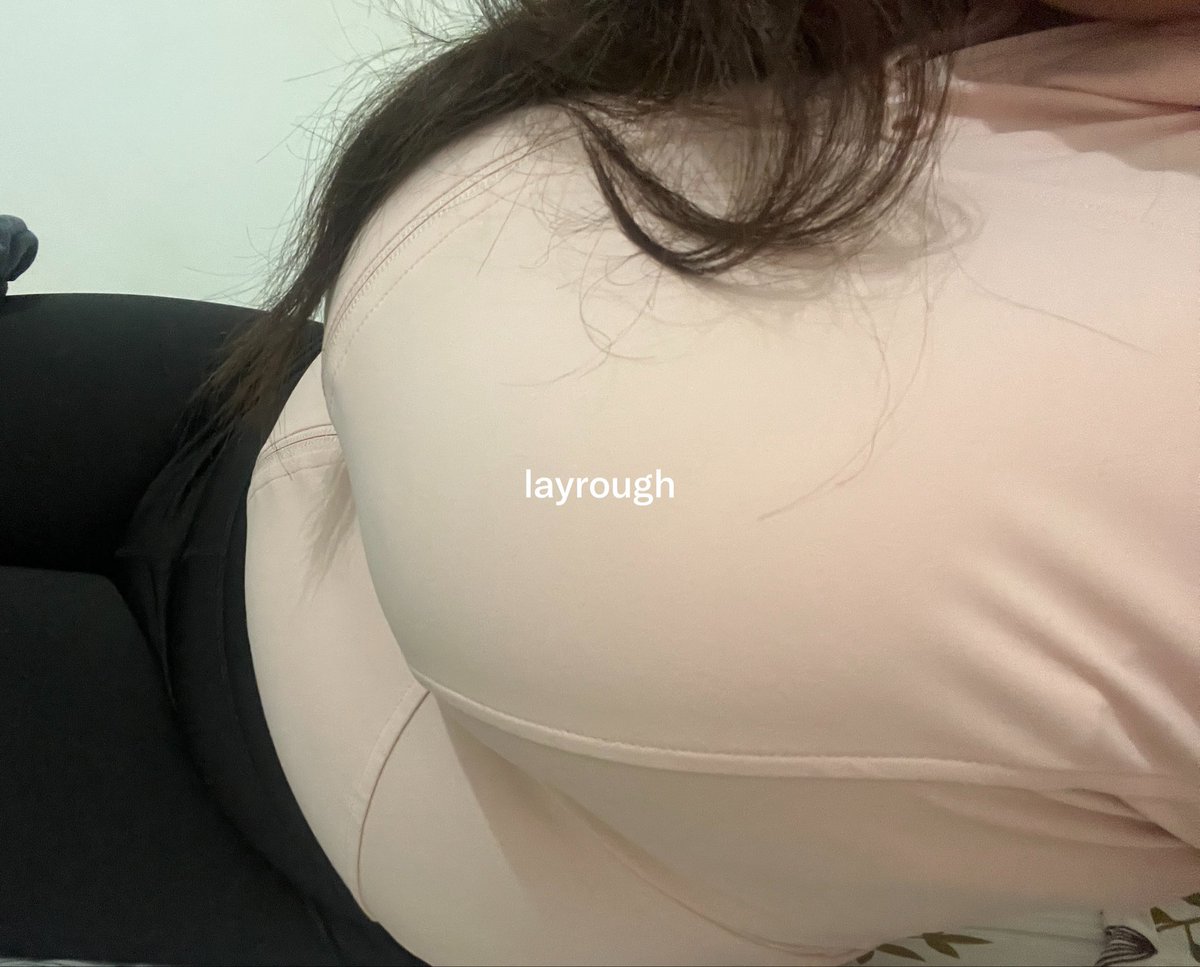 layrough's tweet photo. sini sayang mommy temenin bobo https://t.co/bmy58zriKt
