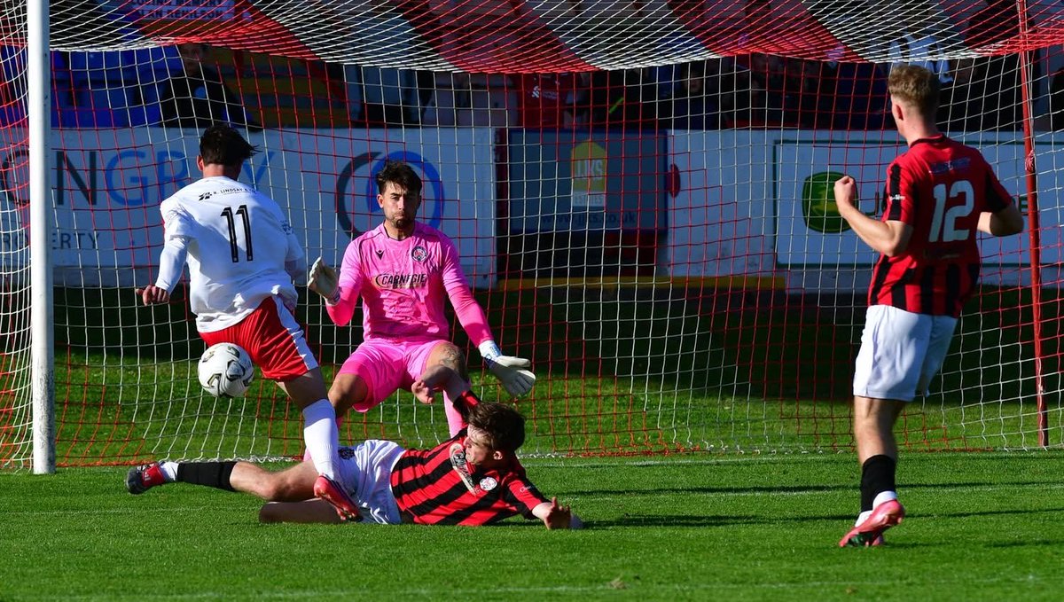 BrechinCityFC's tweet photo. 📸 Images by Drew Porch of @APP_Photo from yesterday’s fixture against @hawshob 

Many thanks to Drew once again for capturing the action in the absence of regular photographer Graeme Youngson 👏🏽

View all images on our Facebook page ➡️ https://t.co/NFajjbEq39 https://t.co/H4SCXH3DrR