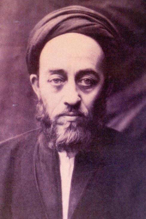 HadiTbzi's tweet photo. Wahhabism has reduced tawhid to a slogan a child can understand, then mistaken that juvenility for theological sophistication.

“Go directly to God!”

You genuinely think no one thought of that already? The question is why did pre-Wahabist Muslim theologians need to debate for centuries of what that even entails?

Allameh Tabatabaei's discussion of intercession reminds us, God Himself acts through intermediaries. He sends angels, prophets and messengers, and in some cases intermediary wisemen. His sovereignty is not diminished by the means through which His will is realized.

So if God can reach you through intermediaries without compromising His divinity, why must your approach to Him through an intermediary necessarily compromise your tawhid?

The Qur’an says faith must enter the heart. Yet some are more concerned with whether their slogans usurped your ability to think beyond a child's understanding.