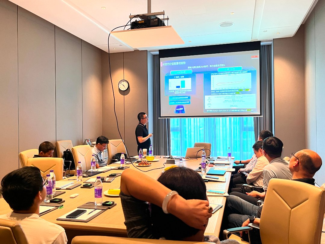 amirb570702's tweet photo. Just wrapped a fantastic workshop on data visualization u0026 storytelling! Learned how to turn raw numbers into compelling stories that resonate. Grateful for the insightful speaker and amazing peers who made this session so valuable. #ProfessionalDevelopment #Workshop2024 https://t.co/oKcXQ0FE0G