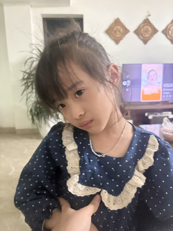 vinaxca's tweet photo. Kok pegang pegang om

https://t.co/XtnVzZgMTu https://t.co/yjPePec8rC