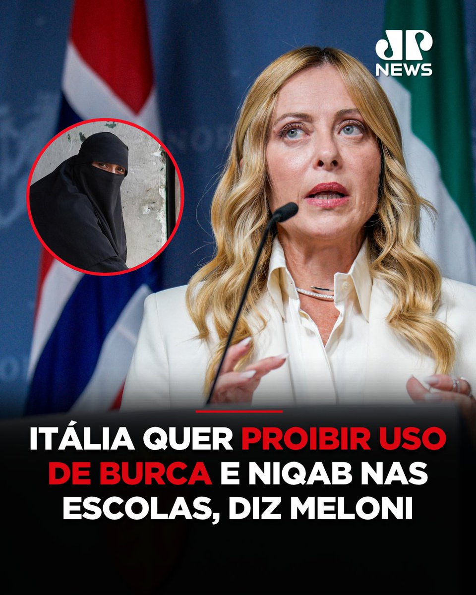 JovemPanNews's tweet photo. A Itália pretende proibir o uso da burca e do niqab, véus islâmicos que cobrem integralmente o rosto, nas escolas do país. O anúncio foi feito neste domingo (20) pela primeira-ministra Giorgia Meloni, durante um encontro da juventude de seu partido, Irmãos da Itália.

Segundo Meloni, a medida será apresentada ao Conselho de Ministros e também deverá estabelecer um número máximo de alunos estrangeiros por turma. A proposta ainda prevê que pais de estudantes estrangeiros com dificuldades de integração aprendam italiano. A integração de imigrantes é um dos temas presentes na campanha para as eleições gerais previstas para o próximo ano.

📺 Confira na JP News

#JovemPanNews #Itália #GiorgiaMeloni #Europa #Imigração