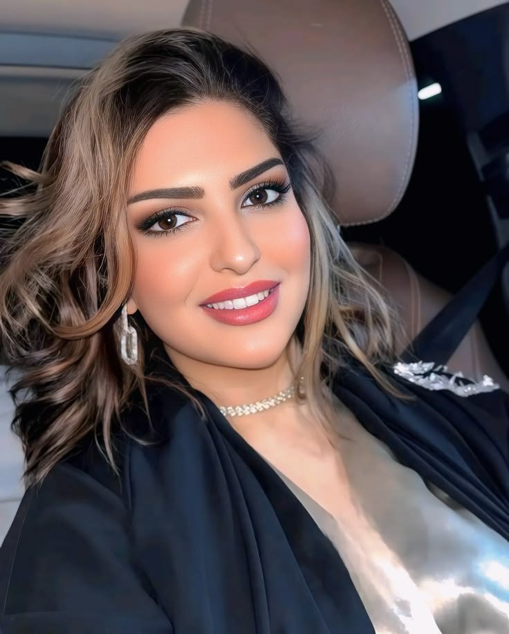 7pb0w's tweet photo. السلام عليكم 
لو كانت الليه ليلة الاماني ماهي امنِيييتك ؟؟🌹 https://t.co/puTSvVxoJG