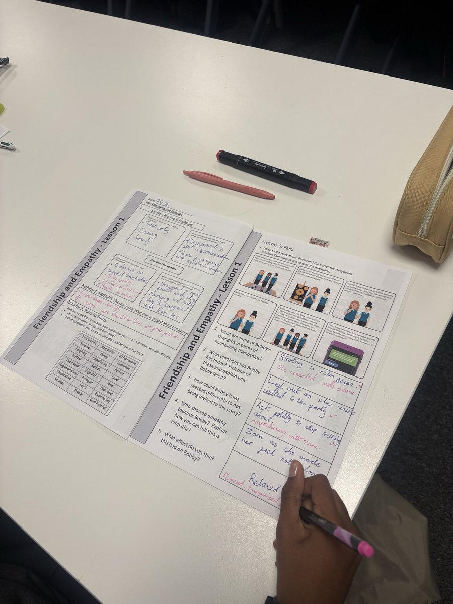 Venture_Achieve's tweet photo. CASH lessons are in full swing. Friendships, First Aid, Relationships and Human Rights are this term’s topics. @OrmistonEast @OrmistonVenture https://t.co/VRPPyyZgT3