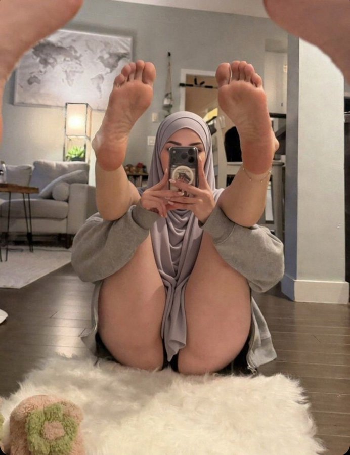 ervretx's tweet photo. hoejabi perfection 
 #nsfw https://t.co/YQY9t6qpYa