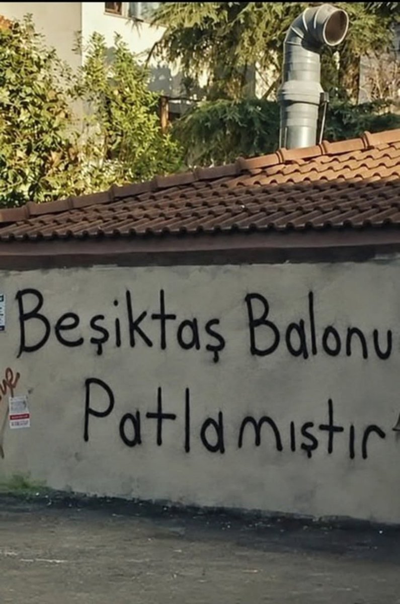 lankelnapion's tweet photo. İyi geceler https://t.co/YOaujFwzoj