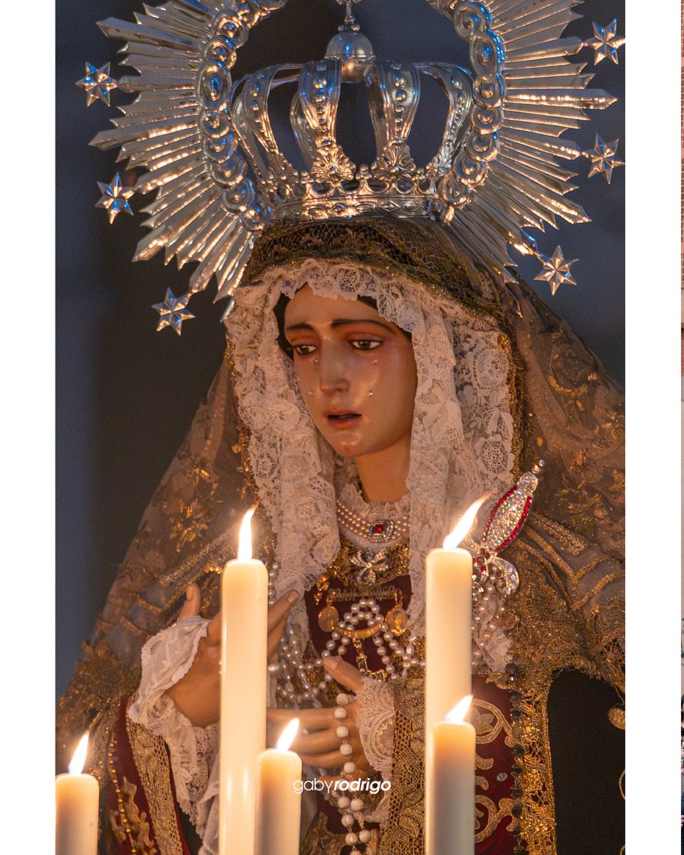 gabyrodrigo's tweet photo. El Gran Poder del Perchel. 
Rosario de @cfdmisericordia 
@Sub_GranPoder 
#cofradiasmlg https://t.co/Lzu8t4uHTo