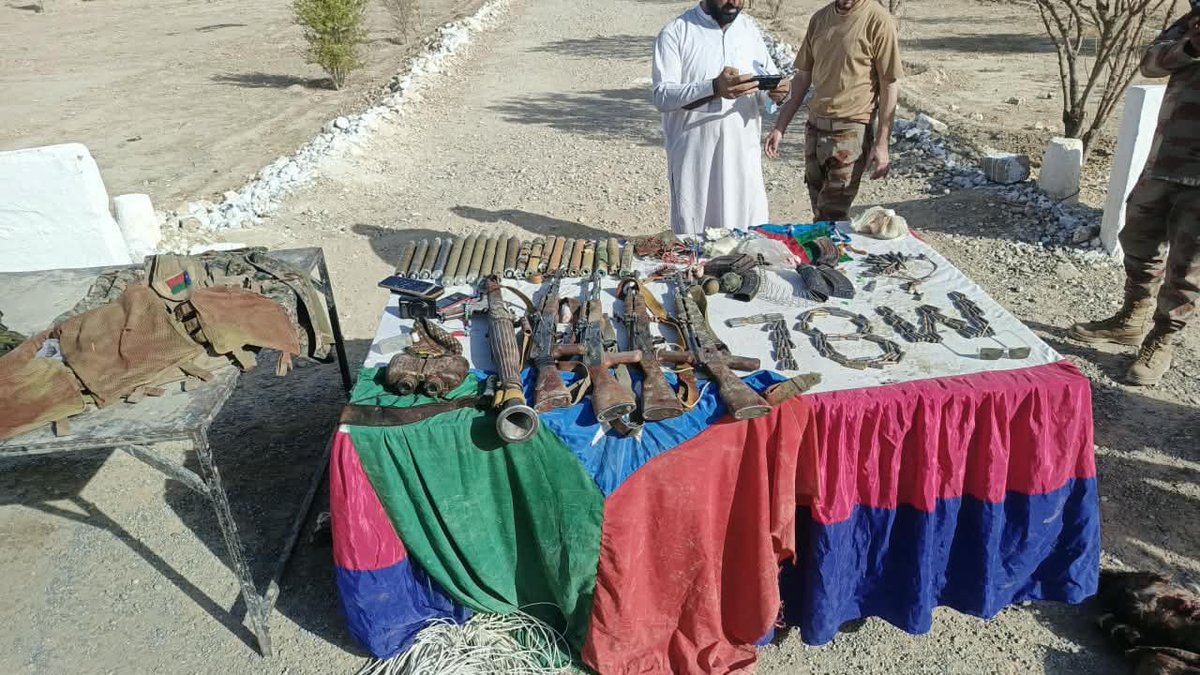 Insightop091's tweet photo. Balochistan:

On September 19, Pakistani security forces conducted an intelligence-based operation in Aftan Koh, Prom, Kech. During the ensuing exchange of fire, four Fitna al-Hindustan terrorists were neutralized, including commander Murtaza alias “Doctor.” https://t.co/ps5ANHr4Ln