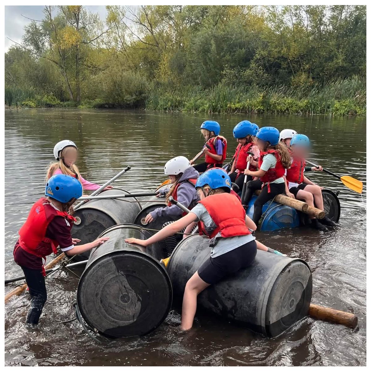 highgreenscouts's tweet photo. Scouts, Cubs, Beavers & Squirrels took part in our 💯th Anniversary Group Camp this weekend 🏕️🛶 Everyone had a fantastic time, with many many thanks to all our volunteers 🤩 #100years #100thAnniversary https://t.co/d66JqEpKSe