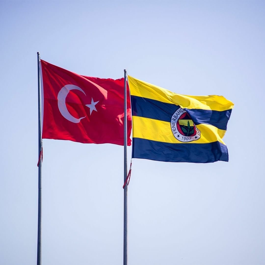 1312Fener's tweet photo. Dalgalandığınız yerde ne korku ne keder... https://t.co/PCBesjsBB8