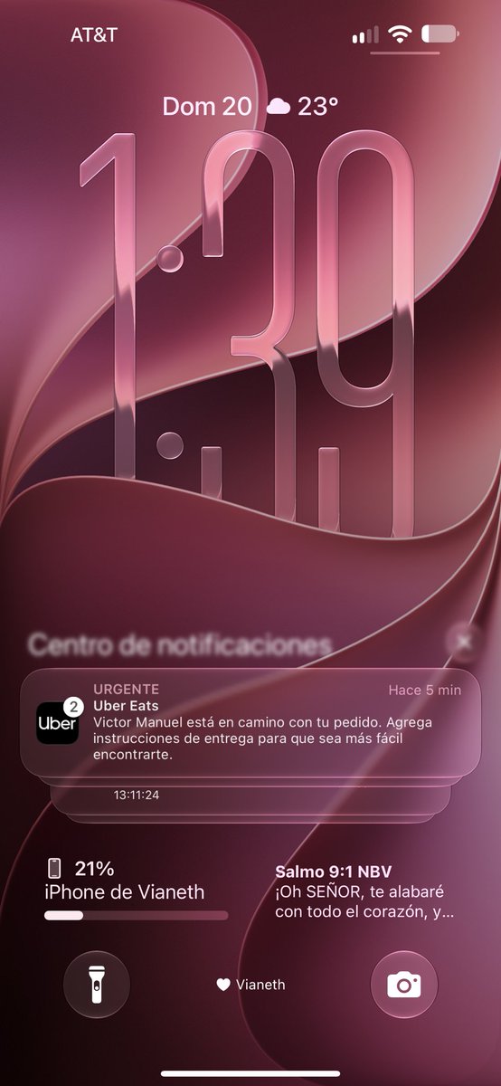 Vian06Y19's tweet photo. Yo con este clima me derrito 🫠 🥹 necesito una miche tamaño veiti 🍺☀️🥵 https://t.co/3egbb9oXhL