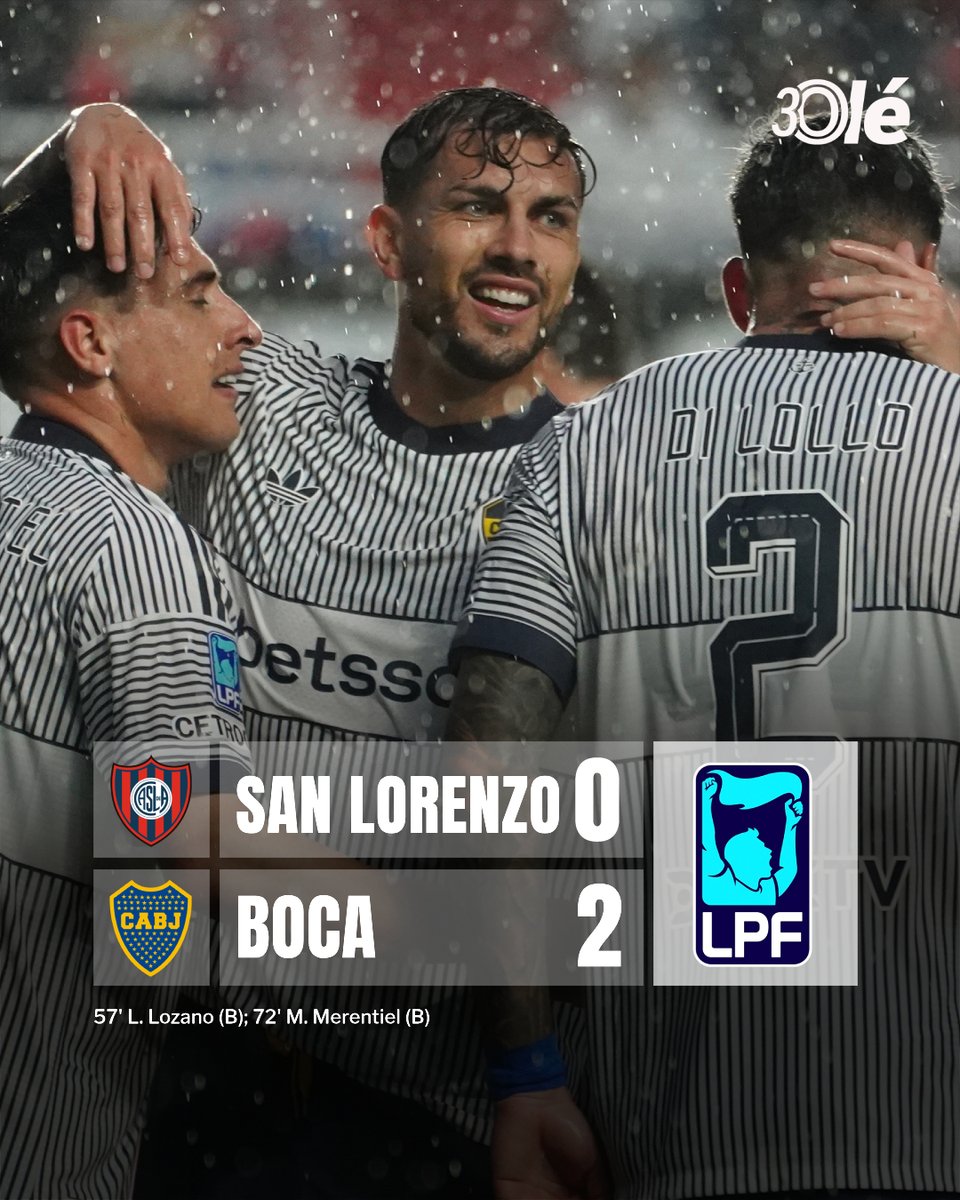 DiarioOle's tweet photo. ‼️⚠️ BOCA LE GANÓ A SAN LORENZO DE VISITANTE BAJO UN DILUVIO EN EL FINAL

El equipo de Arruabarrena jugó bien y aprovechó en cancha la superioridad numérica que tuvo desde los 30', por la roja a Insaurralde que, en paralelo a los cambios de Insua, comprometió el partido del Ciclón.

Jagger Herrera zafó de la expulsión por doble amarilla al final del primer tiempo y salió al ET.