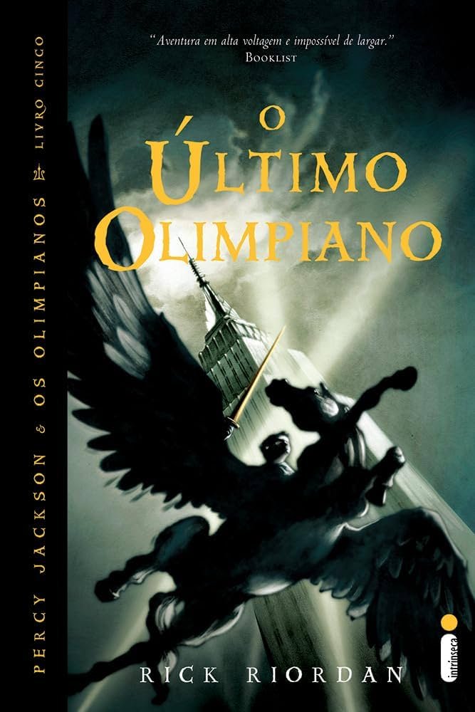fyuheart's tweet photo. livros que tentaram me matar ⚔️

(chorei com Duas Coroas Retorcidas mas não tanto quanto chorei com os outros 3 livros) https://t.co/50wZci5vwd