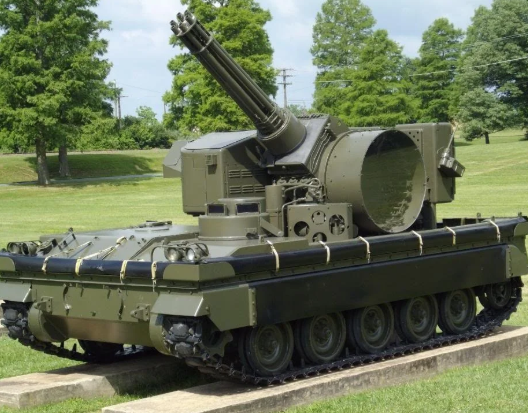 ACrustyFadge's tweet photo. @OhDoughPlays Nah, it'll be medium pen. Just like the Maxigun. I reckon it'll be fast though. Making it similar to the T249 but with a stationary gun. It'd be better suited as an AA vehicle. https://t.co/Ex0q5IdKWz