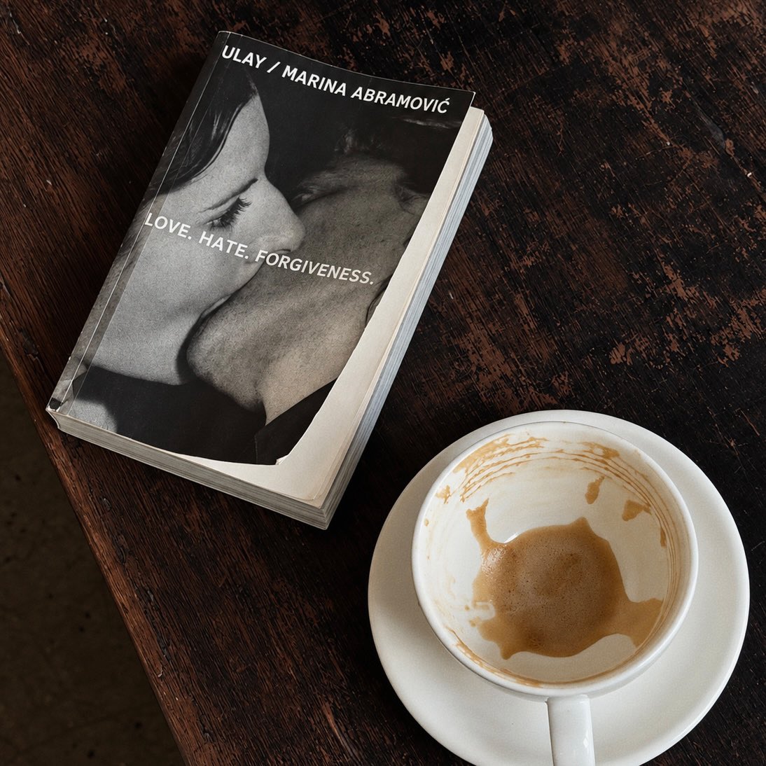 cindergist's tweet photo. ⠀╭─⠀┉ 𝚄𝚙𝚍𝚊𝚝𝚎, ⠀ 2009: “Weekends with Monroe, coffee dates with myself, records on repeat, books half-finished, long walks, flowers around the house, good food, slow mornings, little plans, familiar places, and more time offline.” https://t.co/z8mX2blV4z