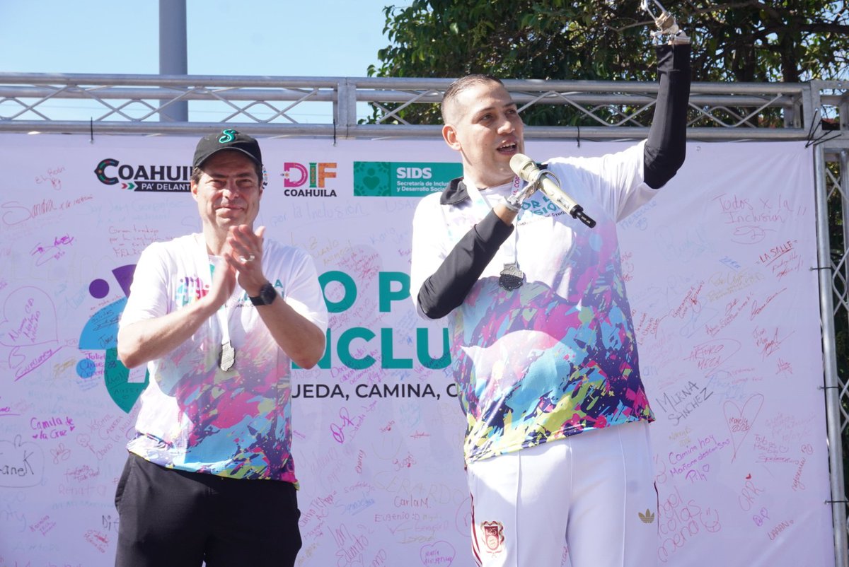 SoyPedroOrtega's tweet photo. ¡Por una sociedad donde todas y todos podamos participar! 👩🏻‍🦽🧑🏽‍🦯

Muy contento de haber participado en la carrera #YoPorLaInclusión en Saltillo, Coahuila

#InclusiónEsBienestar #YoPorLaInclusión #Saltillo https://t.co/5Q9RaPelfP