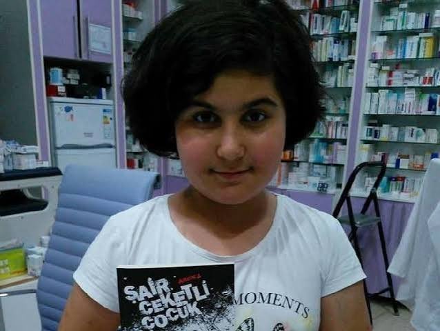 EnverMutludur's tweet photo. @VatanSaban Bu hayatı kötülere yar etmeyelim. Çocuklar ölmesin aileler ağlamasın.       #RabiaNazİçinAdalet https://t.co/4ZjgvHwHAM