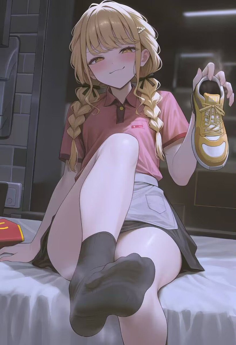 LazyNeetSis's tweet photo. I brought you a surprise, mutt. Come here. 💖 https://t.co/bY4S2aSJSZ