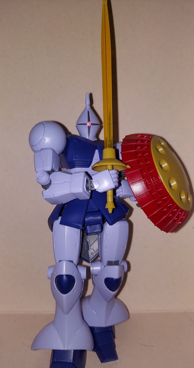 TRkey75485969's tweet photo. ギャン完成したけど、コレかっこ良すぎるな https://t.co/4ynAMD6LEm