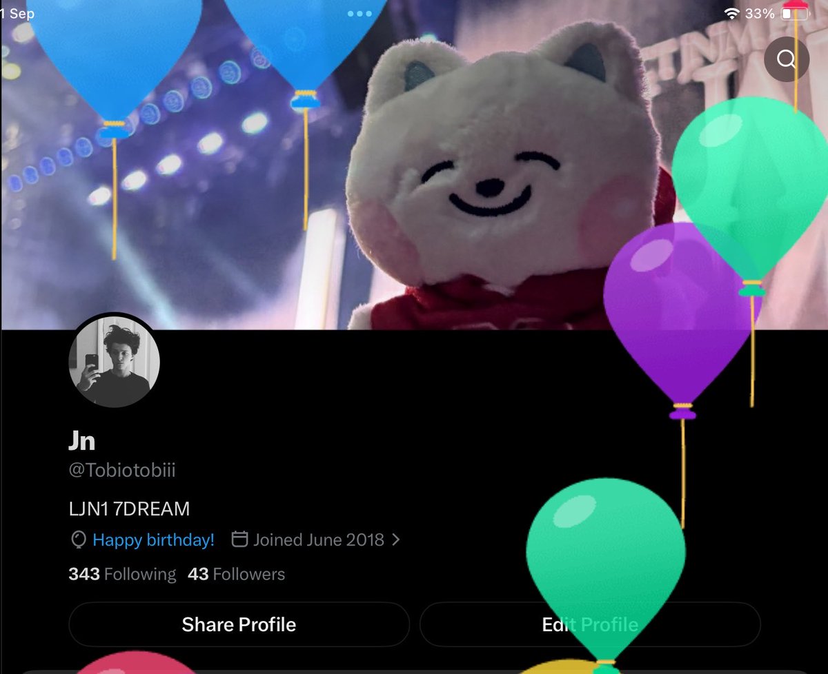 Tobiotobiii's tweet photo. Wiiiii ada balonnn https://t.co/6RRRiPJxt2